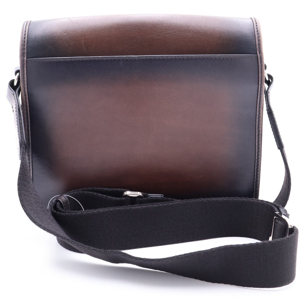 Berluti(ベルルッティ) カリグラフィ ラッキーデー レザー ショルダーバッグ ブルー