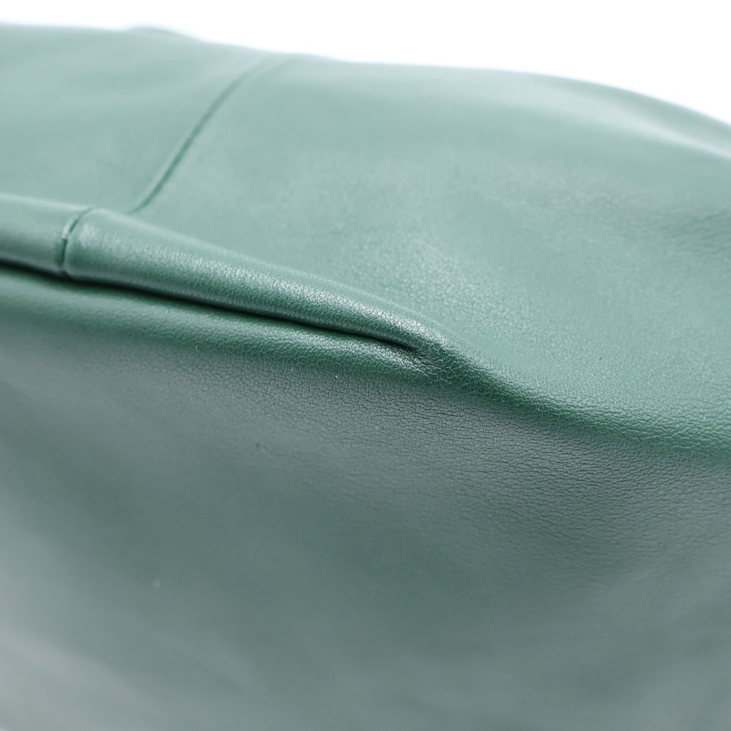 BOTTEGA VENETA(ボッテガヴェネタ) ダブルノット ハンドバッグ グリーン レザー レディース