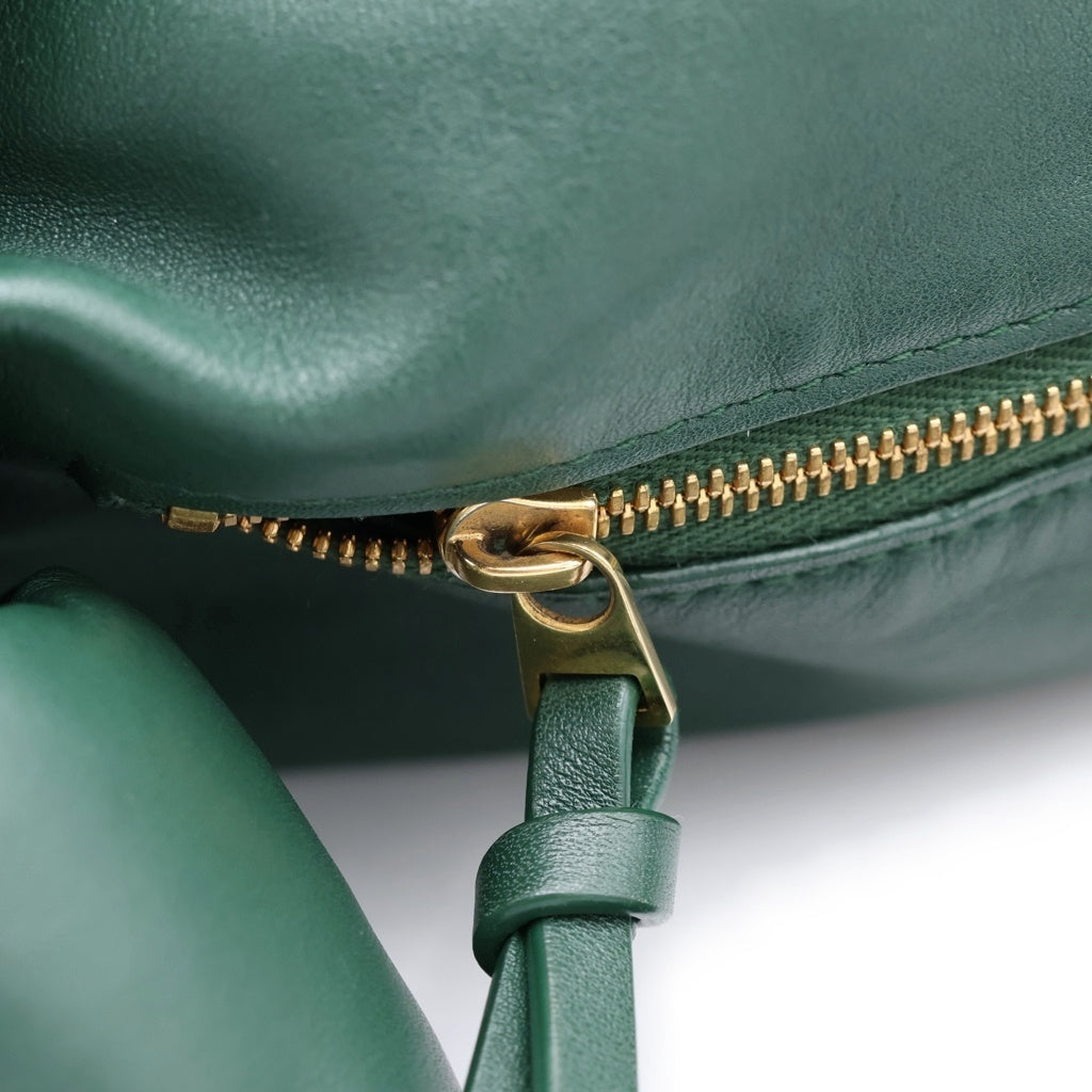 BOTTEGA VENETA(ボッテガヴェネタ) ダブルノット ハンドバッグ グリーン レザー レディース
