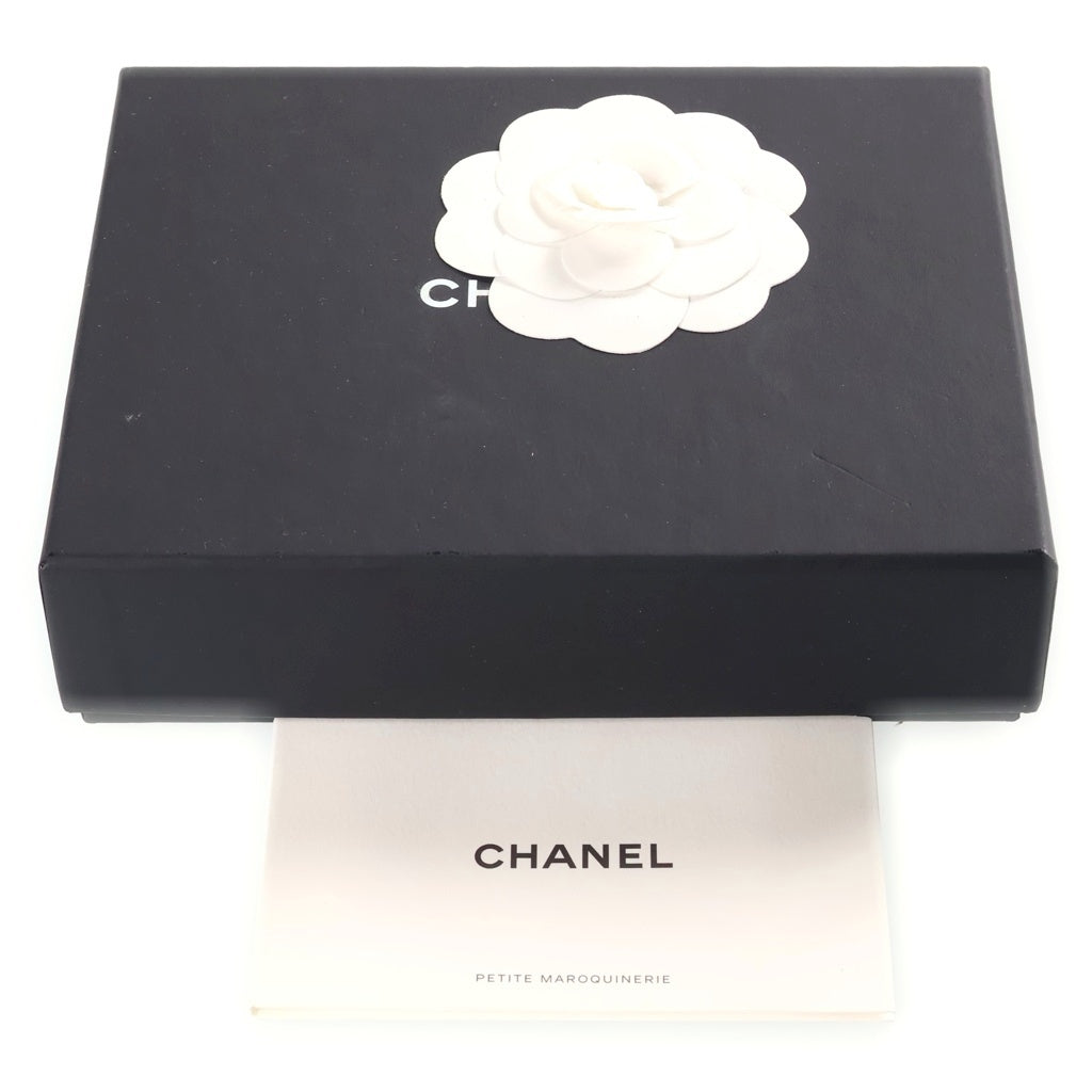 CHANEL(シャネル) マトラッセ 3つ折り財布 コンパクトウォレット キャビアスキン レザー ゴールド金具 ホワイト レディース
