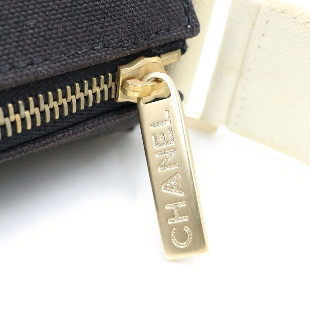 CHANEL(シャネル) チョコバー ワンショルダーバッグ ブラック×ホワイト キャンバス ゴールド金具 レディース