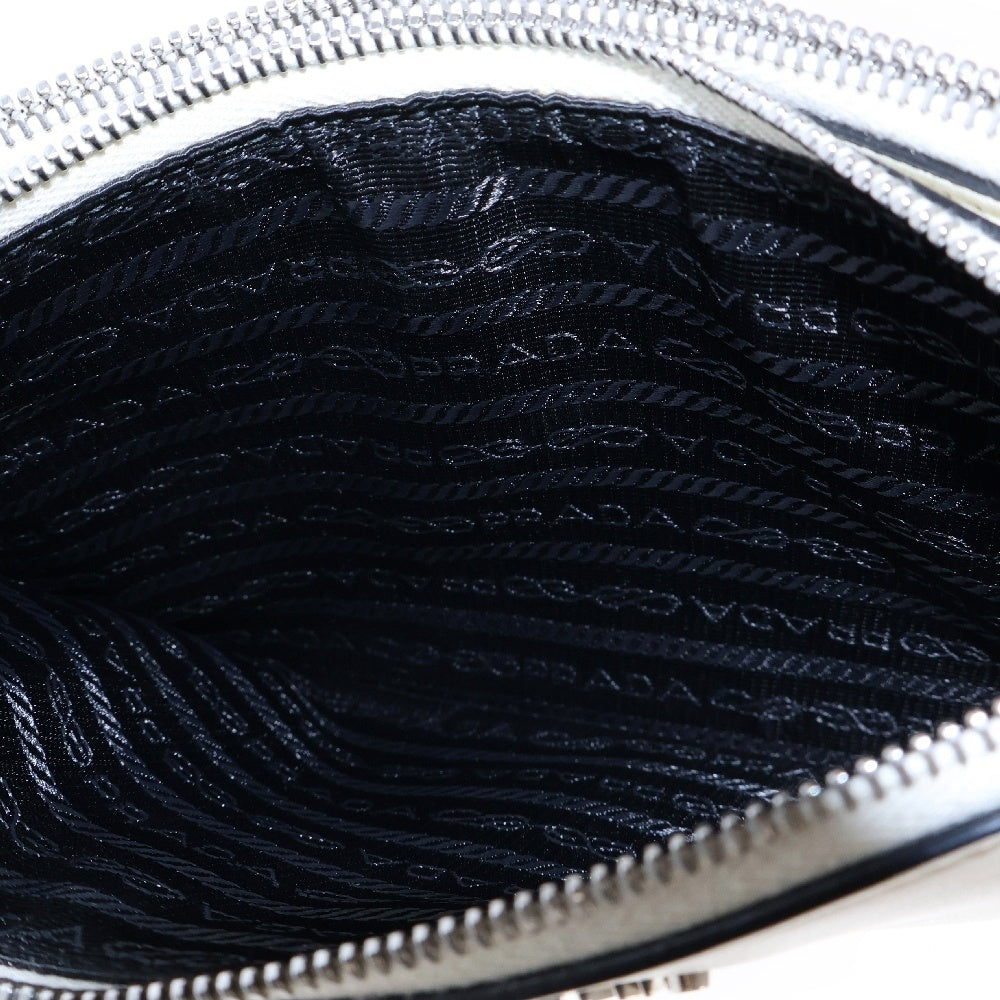 PRADA(プラダ) ロゴ ポシェット チェーン ショルダーバック 斜め掛けバッグ ホワイト レザー 1DH016