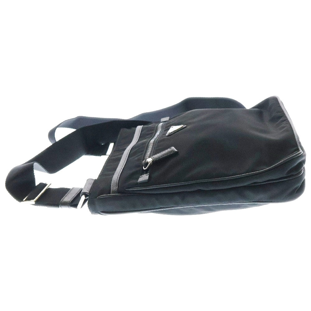 PRADA(プラダ) テスート ショルダーバッグ ブラック ナイロン トライアングルロゴ 2VH251