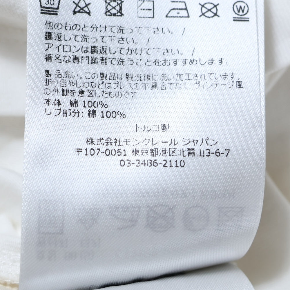 MONCLER(モンクレール) 23AW フロントロゴ刺繍 ワッペン クルーネック 半袖Tシャツ カットソー ホワイト I20938C00016 829HP