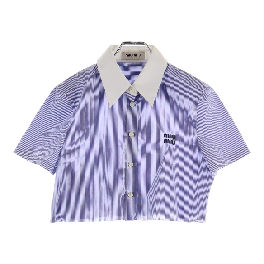 miumiu(ミュウミュウ) 23SS ロゴ刺繍 ストライプ総柄 クロップド ショート丈 半袖シャツ ブルー/ホワイト レディース MK1832