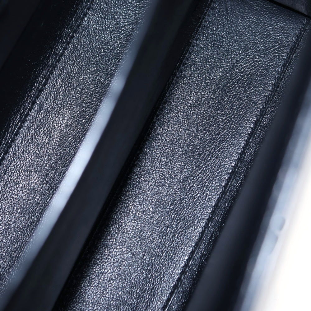 SAINT LAURENT PARIS(サンローランパリ) カサンドラ トップハンドル 2WAYショルダーバッグ ハンドバッグ ブラック レザー 623931 ゴールド金具 レディース