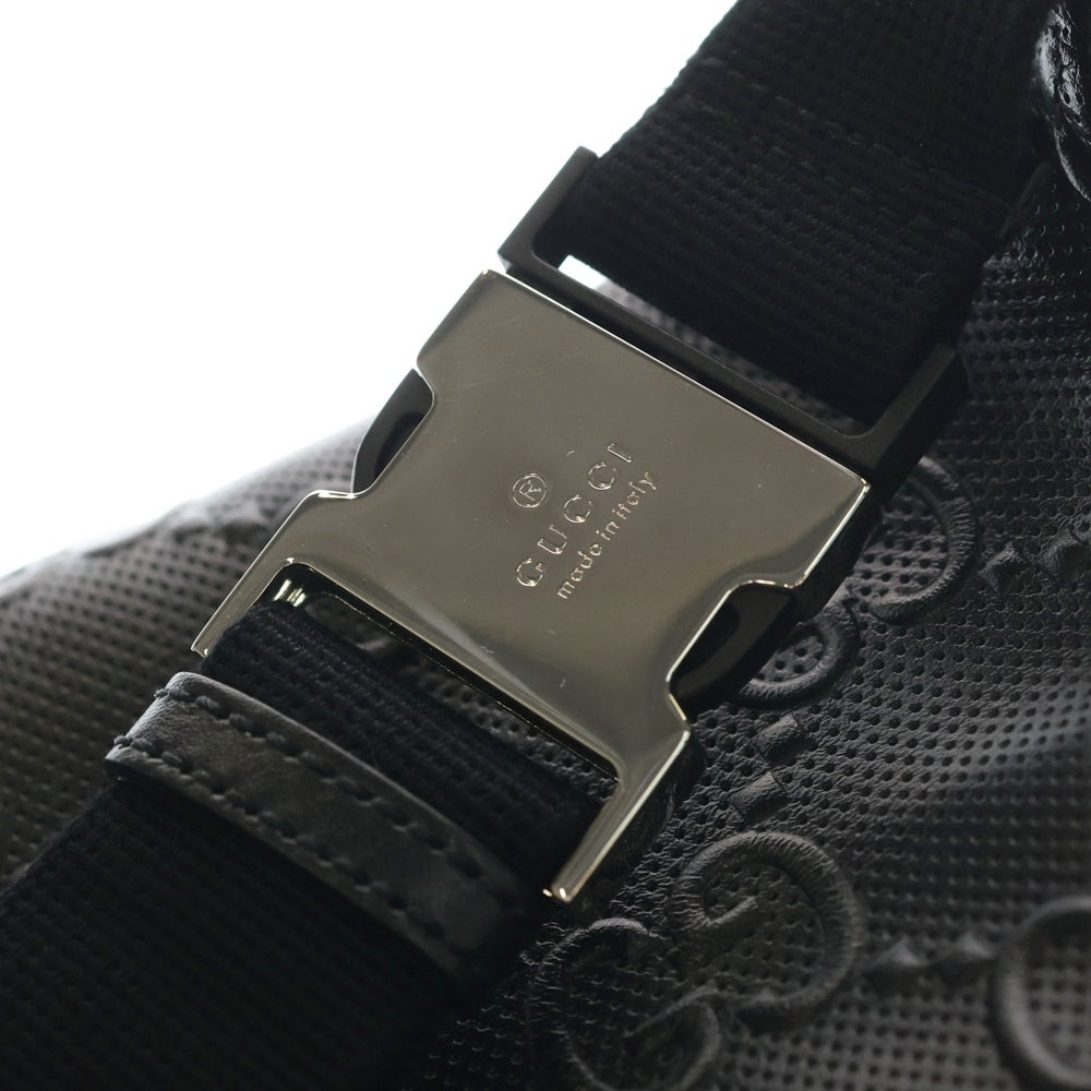 GUCCI(グッチ) GGエンボス ベルトバッグ ボディバッグ ウエストバッグ ブラック レザー 645093 シルバー金具