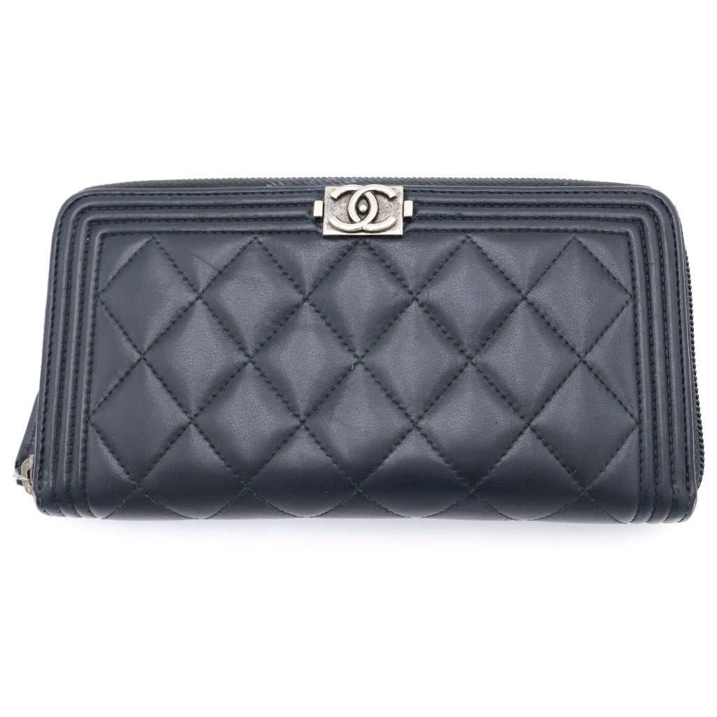 CHANEL(シャネル) ボーイシャネル ラウンドファスナー ロングウォレット 長財布 ラムスキン シルバー金具 レディース