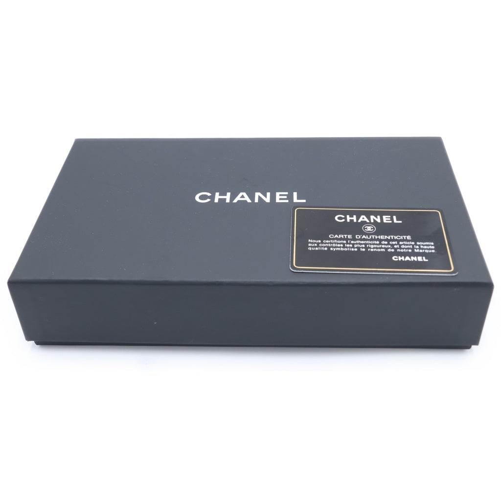 CHANEL(シャネル) ボーイシャネル ラウンドファスナー ロングウォレット 長財布 ラムスキン シルバー金具 レディース