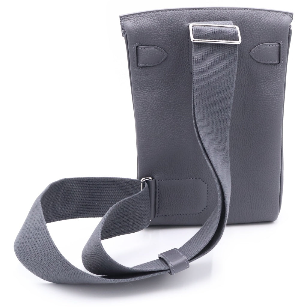 HERMES(エルメス) アッカドPM ショルダーバッグ グレー トゴ レザー W刻印 シルバー金具 レディース