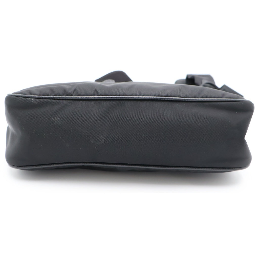PRADA(プラダ) Re-Edition 2005 Re-Nylon リエディション リナイロン ショルダーバッグ ブラック 1BH204 シルバー金具 レディース