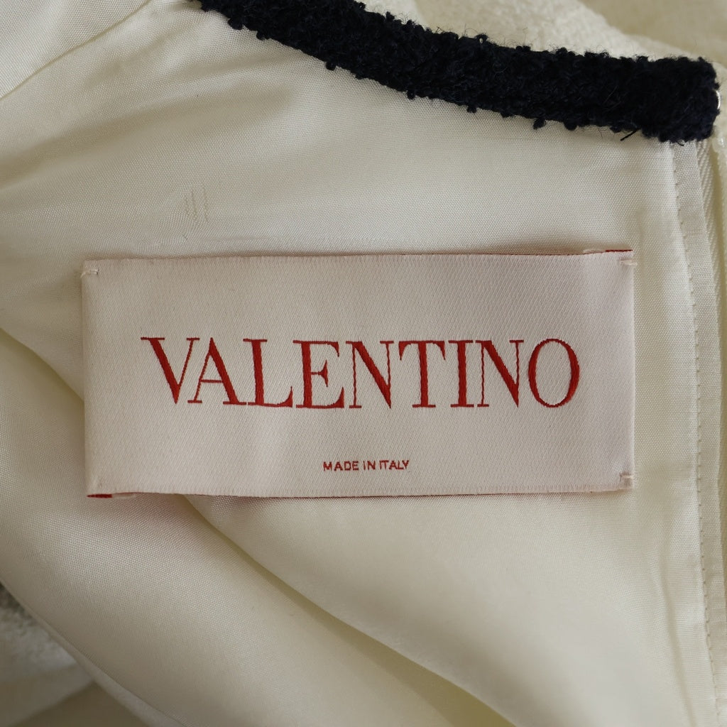 VALENTINO(ヴァレンティノ) Vロゴプレート クリスプツイード バックジップ 半袖 ミニドレス ワンピース ホワイト レディース 1B3VAZU37A6