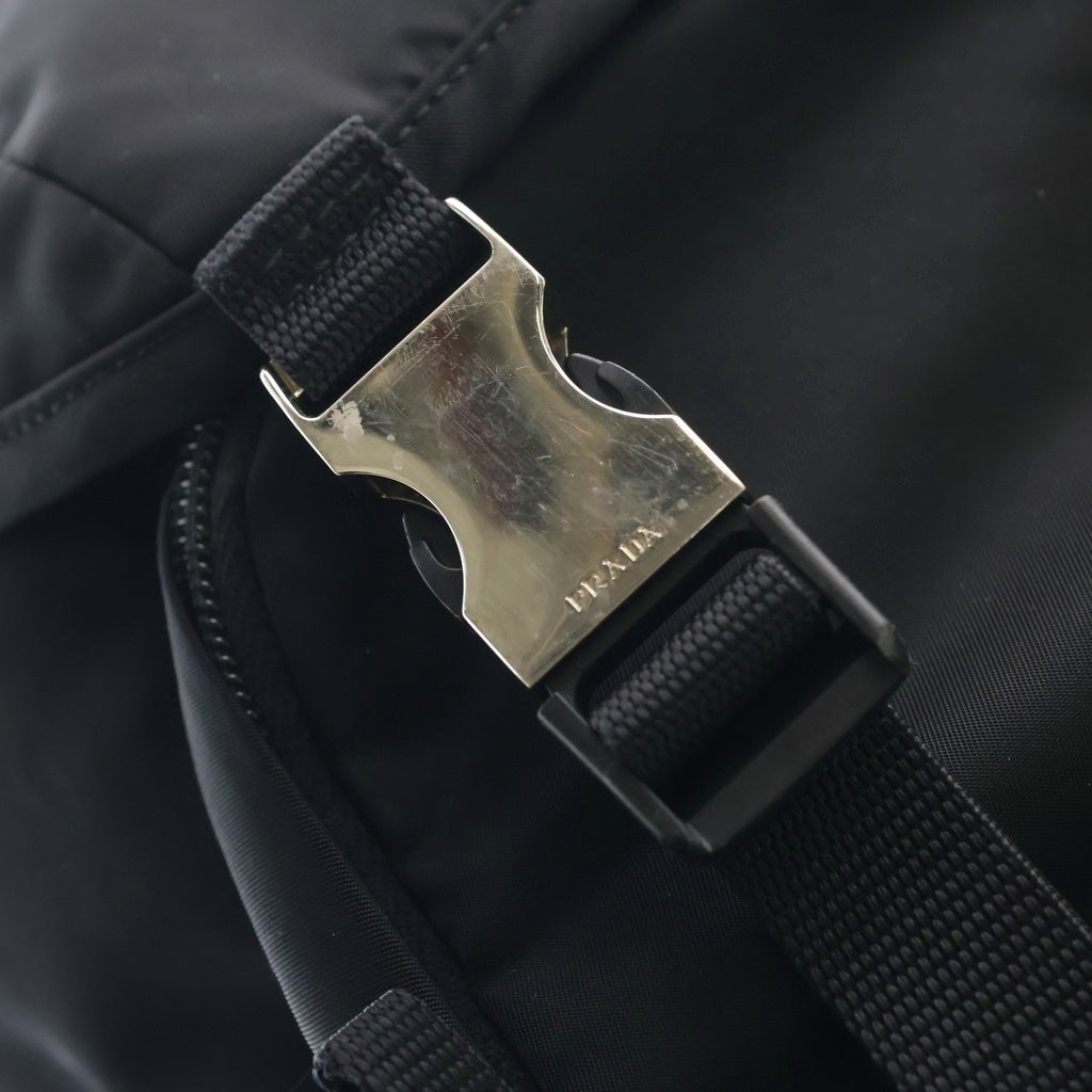 PRADA(プラダ) テスート トライアングルロゴ バックパック リュックサック ブラック ナイロン 2VZ062 シルバー金具