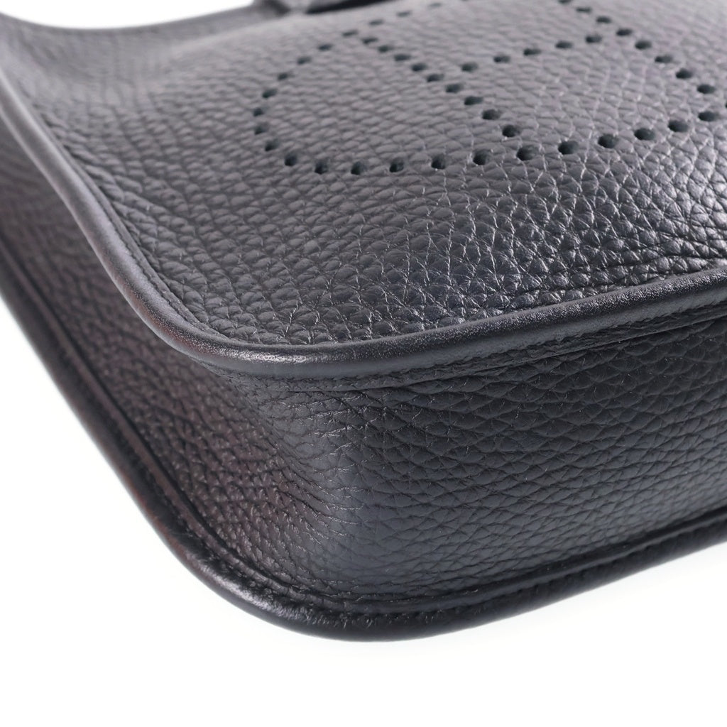 HERMES(エルメス) エヴリンTPM ブラック トリヨンクレマンス ゴールド金具 B刻印 ショルダーバッグ レディース