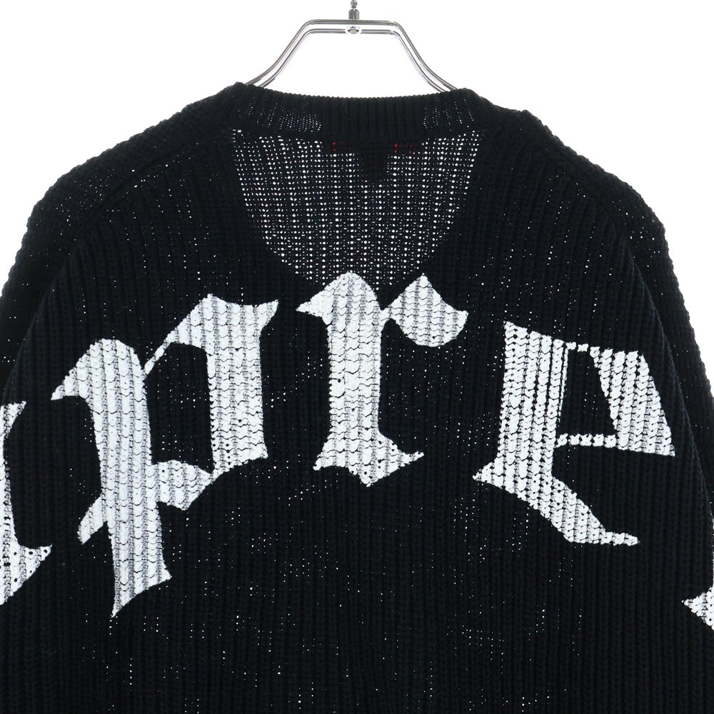 SUPREME(シュプリーム) 25SS Old English Printed Sweater バック オールド イングリッシュ ロゴ プリント