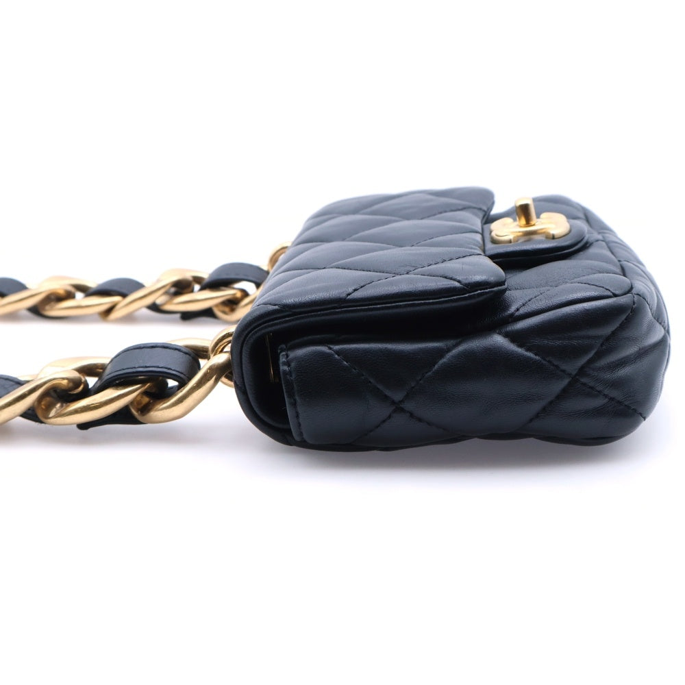 CHANEL(シャネル) マトラッセ スモールフラップ ハンドバッグ ラムスキン GD金具 プレート ブラック レディース