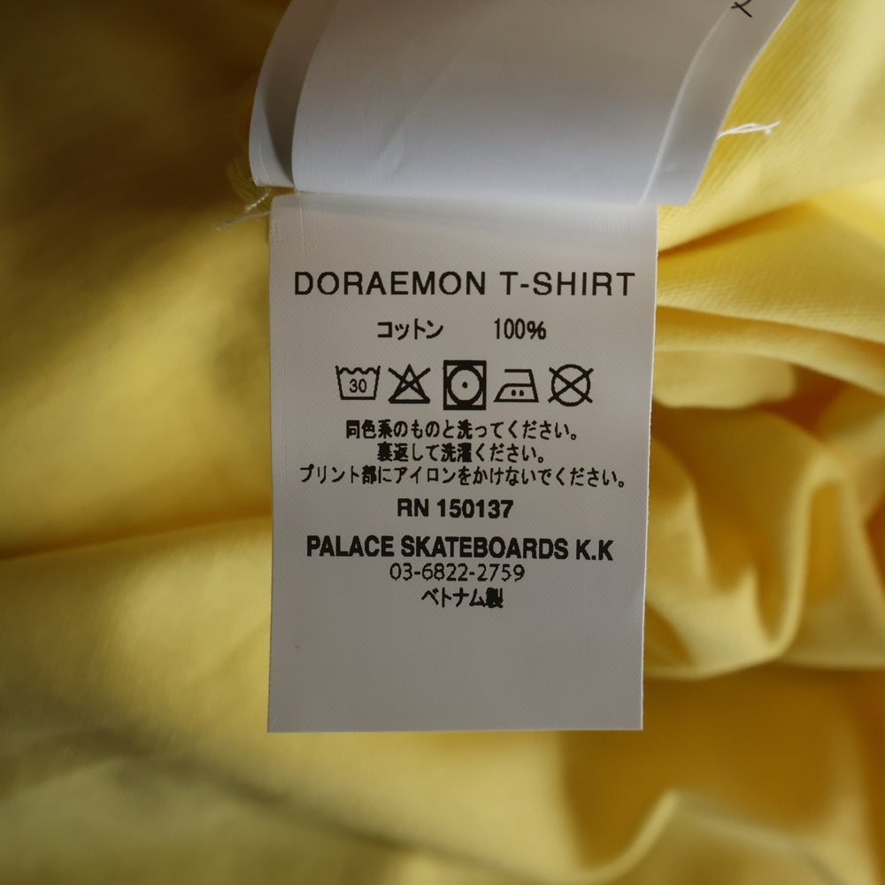 Palace Skateboards(パレススケートボーズ) 25AW ×DORAEMON ドラえもん ドラミ プリント半袖Tシャツ イエロー