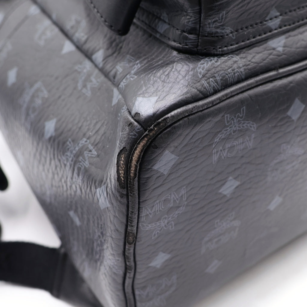 MCM(エム シー エム) スターク フロントスタッズ ヴィセトス モノグラム バックパック リュック ブラック レディース