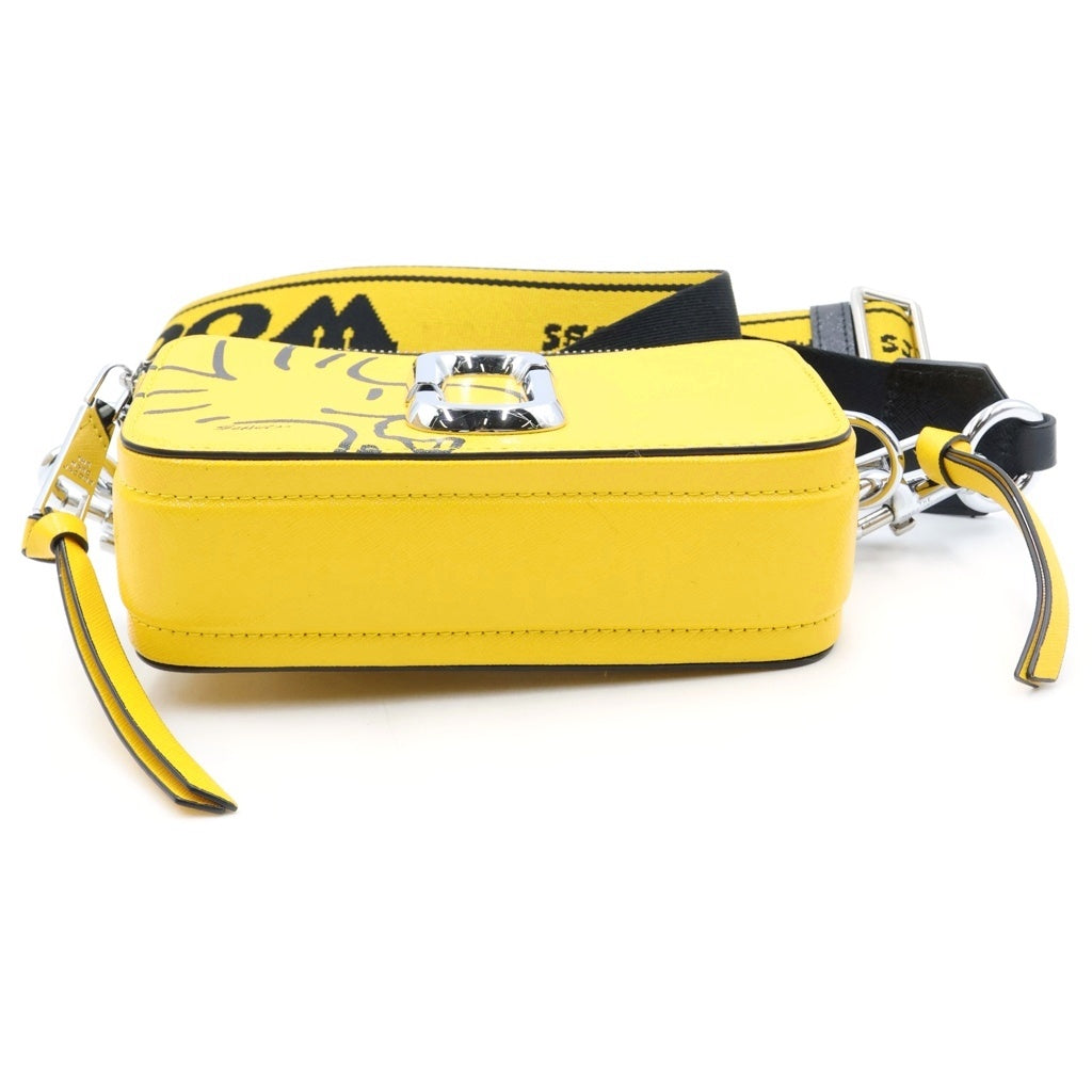 MARC JACOBS(マークジェイコブス) ×PEANUTS THE SNAPSHOT M0016815 ピーナッツ ザスナップショット ショルダー カメラバッグ イエロー レディース