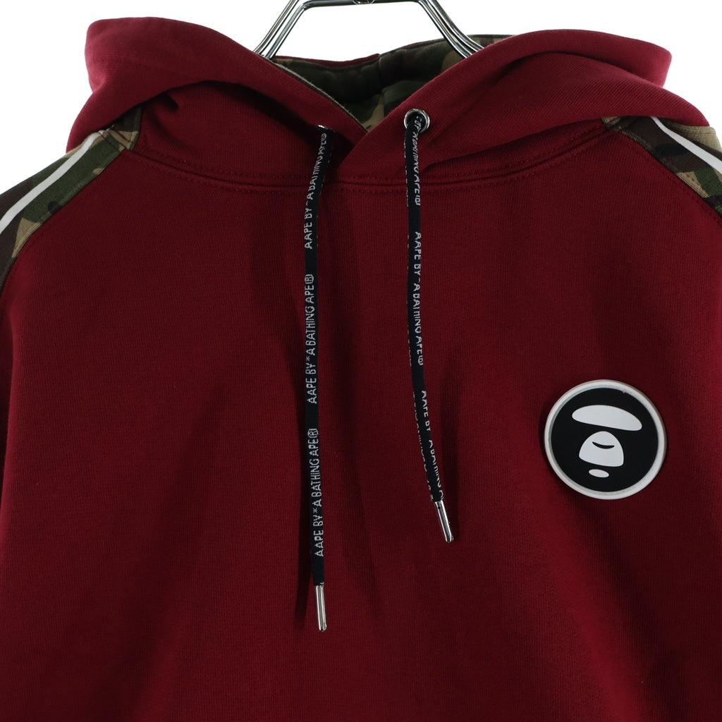 AAPE BY A BATHING APE(エーエイプバイアベイシングエイプ) 袖カモフラデザイン ラバーパッチ付き プルオーバーパーカー フーディー レッド AAPSWM3355XX9