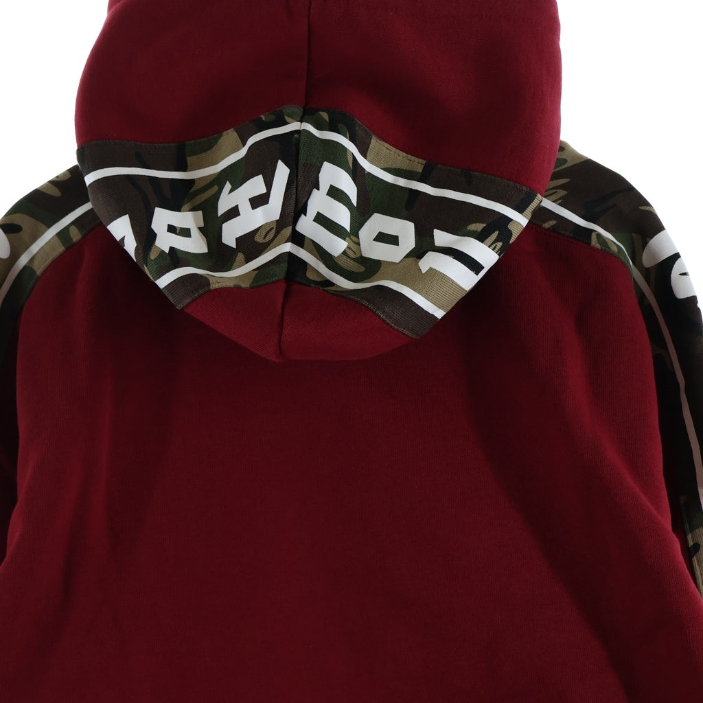 AAPE BY A BATHING APE(エーエイプバイアベイシングエイプ) 袖カモフラデザイン ラバーパッチ付き プルオーバーパーカー フーディー レッド AAPSWM3355XX9