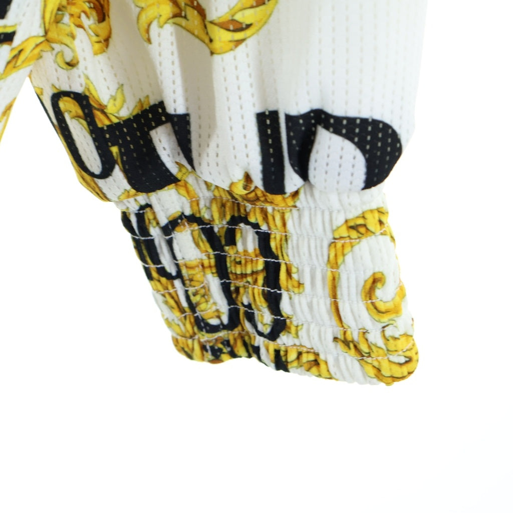 VERSACE JEANS COUTURE(ヴェルサーチジーンズクチュール) バロック フーデットナイロンジャケット メッシュ ゴールド/ホワイト