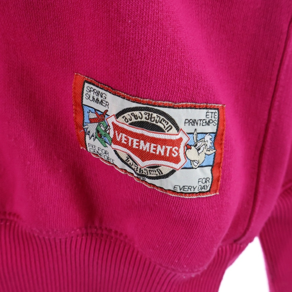VETEMENTS(ヴェトモン) 19SS CARTOON HOODIE カートゥーン フーディー フロント刺繍 プルオーバーパーカー ピンク USS197010