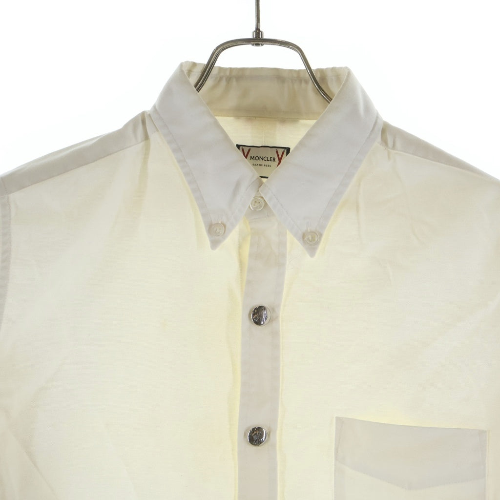 MONCLER(モンクレール) CAMICIA アームワッペンロゴ スナップボタン 長袖 シャツ ホワイト 423915202000