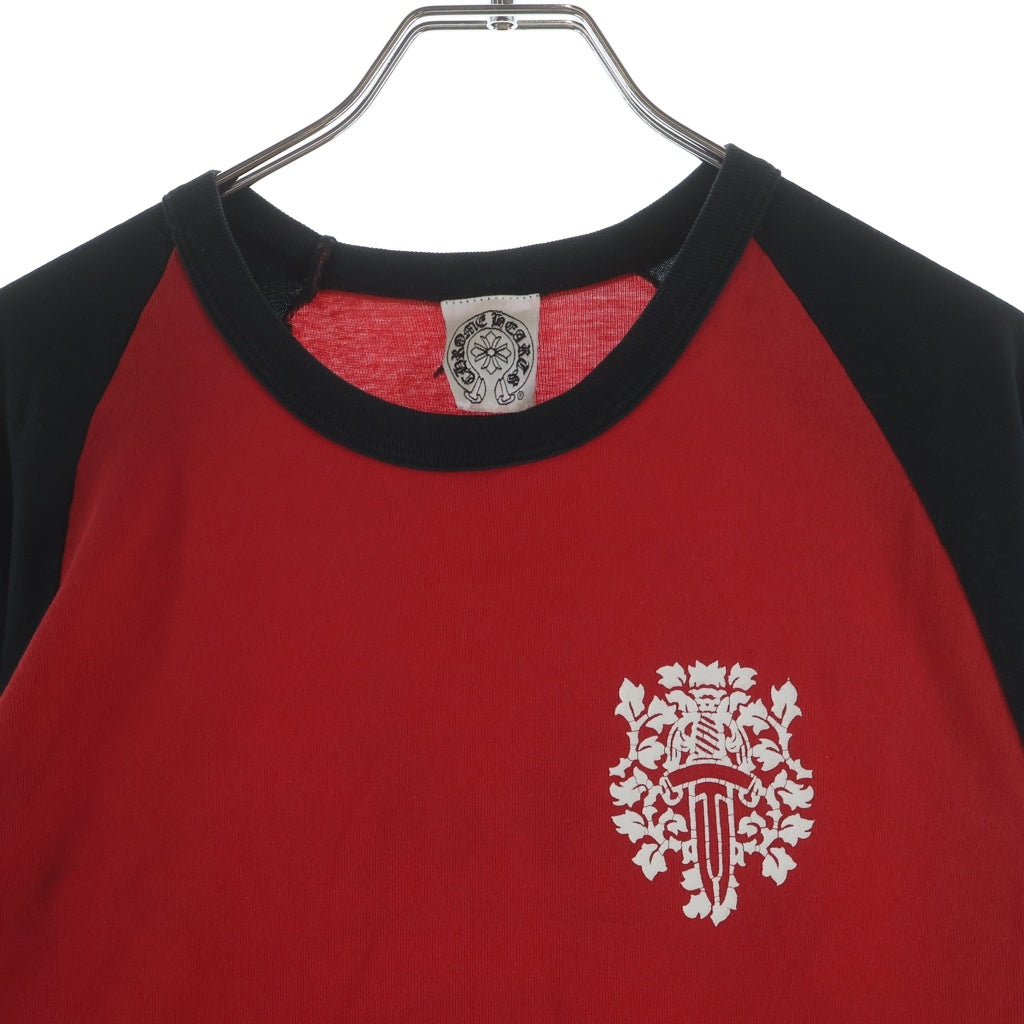 CHROME HEARTS(クロムハーツ) OLD T BAR ティーバースクロールラベル バックプリント ラグランTシャツ レッド/ブラック