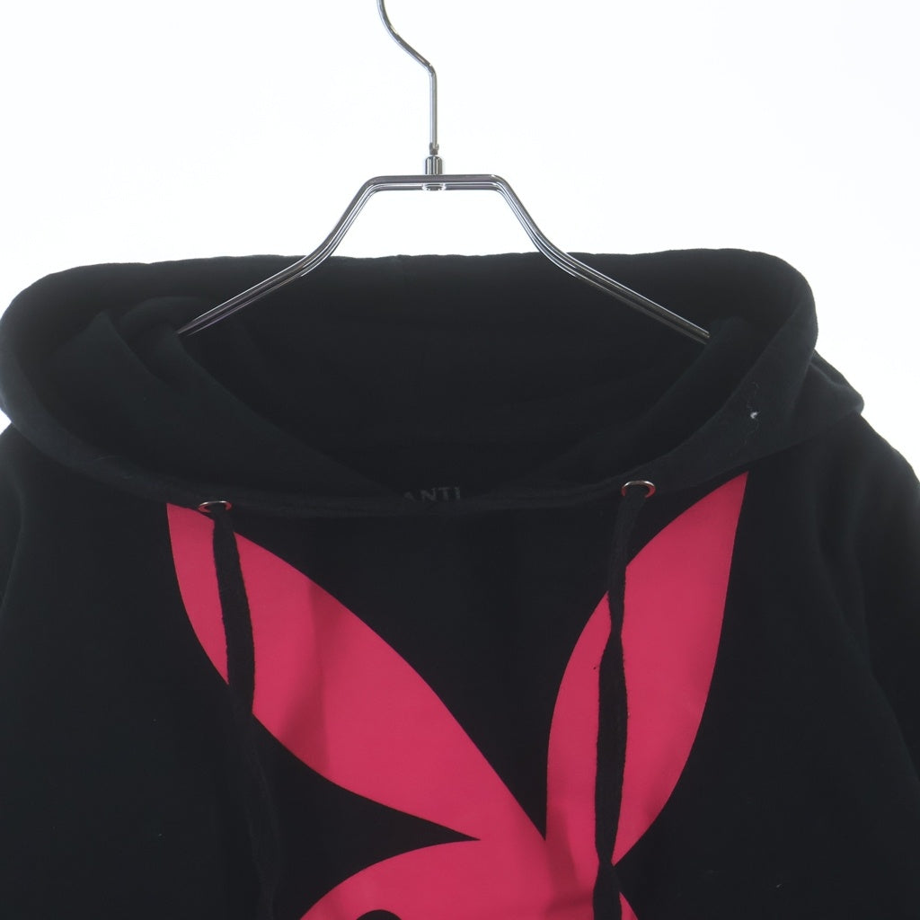 ANTI SOCIAL SOCIAL CLUB(アンチソーシャルソーシャルクラブ) ×PLAYBOY LOGO PRINT PULLOVER HOODIE ×プレイボーイ ロゴプリント プルオーバーパーカー フーディ ブラック