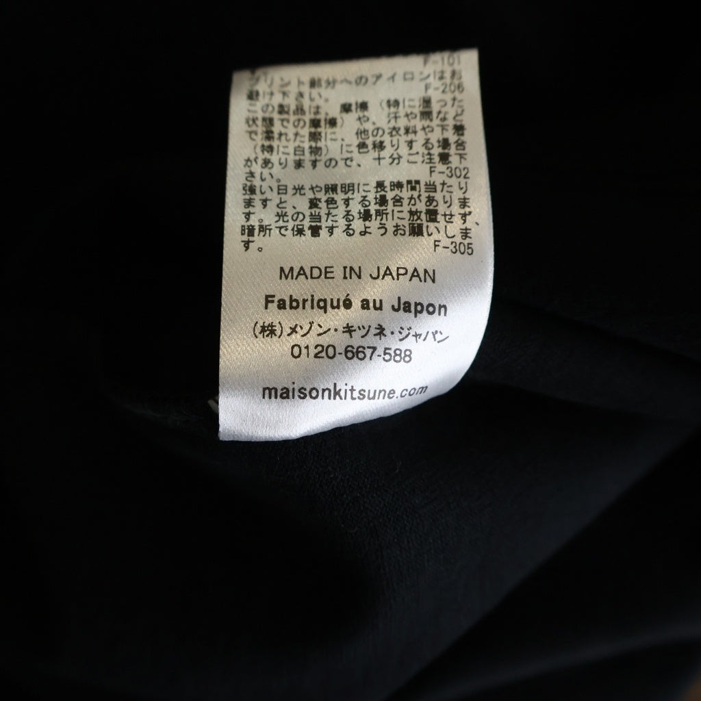 MAISON KITSUNE(メゾンキツネ) NEW MMII Tシャツ ロゴ プリント 半袖 Tシャツ カットソー ブラック KMM35070