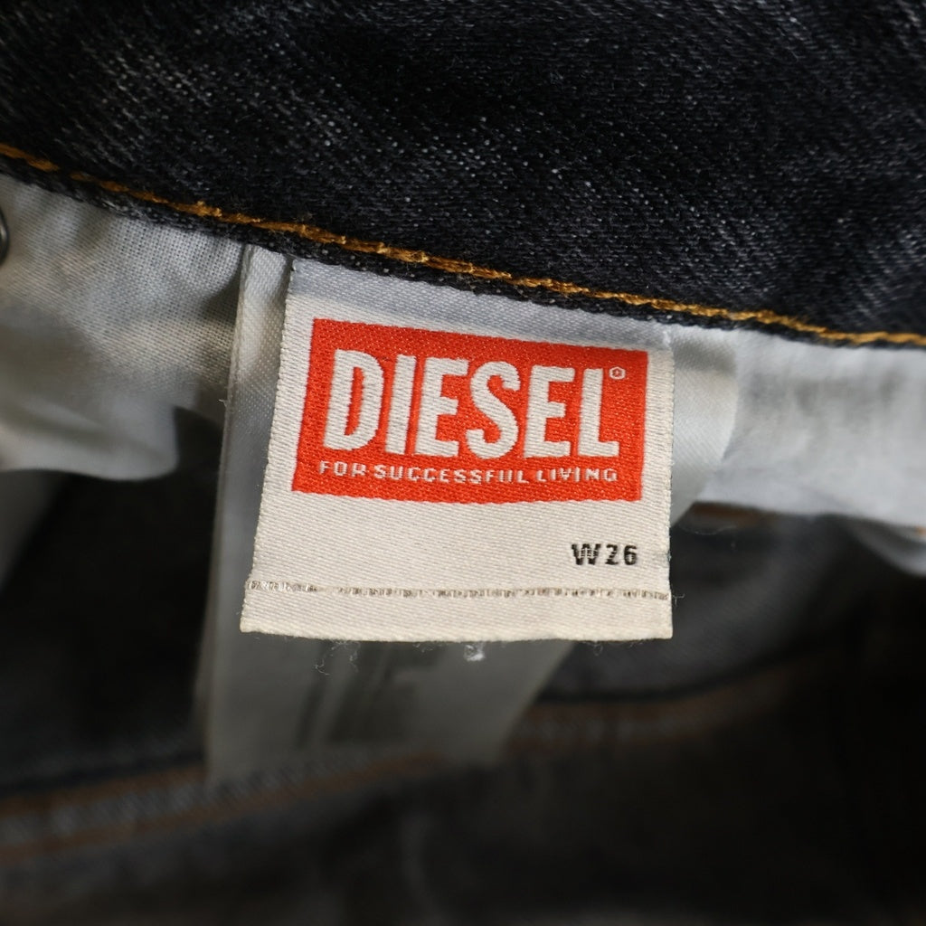 DIESEL(ディーゼル) relaxed jeans d-rise クラッシュデニム パンツ ブラック A06371