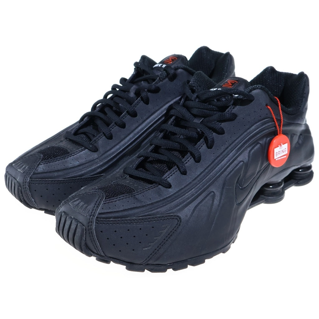 NIKE(ナイキ) SHOX R4 BLACK ORANGE ウィメンズ ショックス ローカットスニーカー ブラック US11/28cm AR3565-004