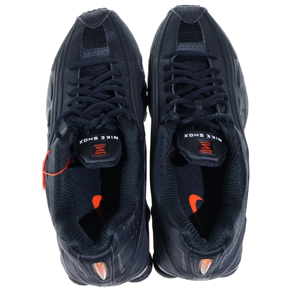 NIKE(ナイキ) SHOX R4 BLACK ORANGE ウィメンズ ショックス ローカットスニーカー ブラック US11/28cm AR3565-004