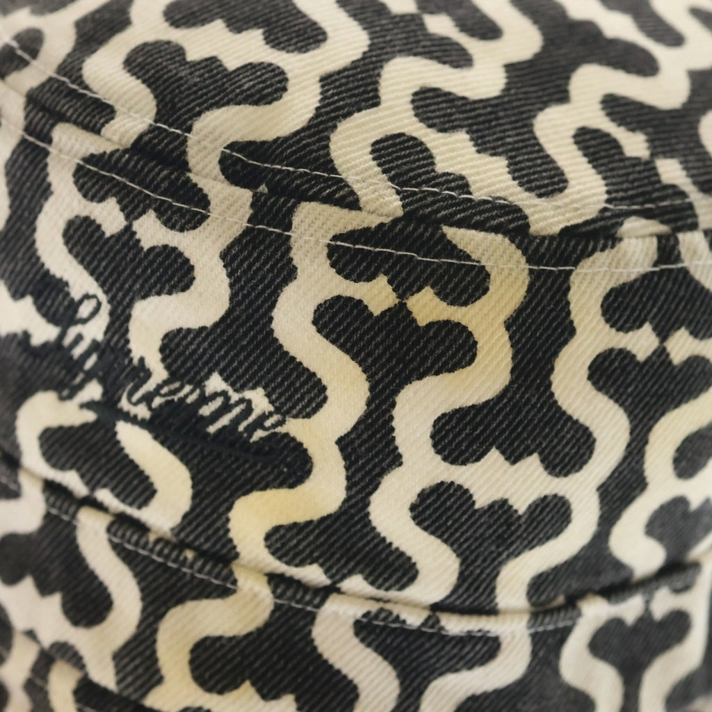 SUPREME(シュプリーム) 21SS Twill Crusher ロゴ 刺繍 総柄 バケット ハット ブラック/ホワイト