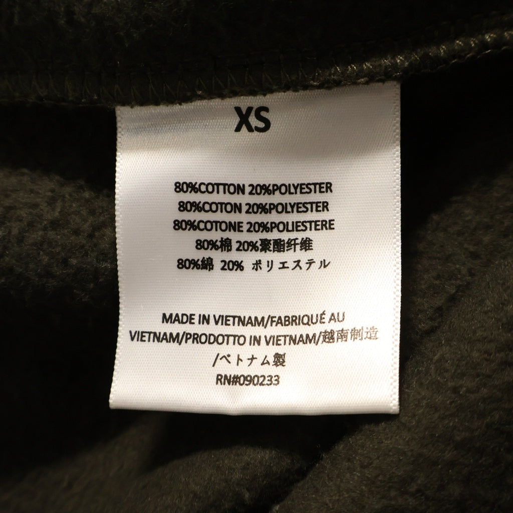 FEAR OF GOD ESSENTIALS(フィアオブゴッド エッセンシャルズ) ラバー ロゴ プリント スウェット パンツ カーキ