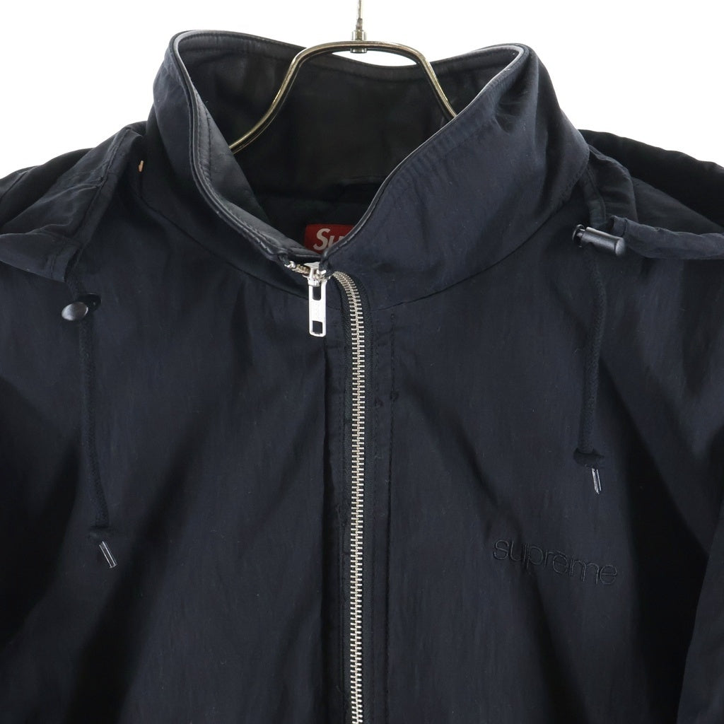 SUPREME(シュプリーム) 25SS Leather Collar Utility Jacket 襟 レザー 切り替え ロゴ エンブロイド ジップ アップ ジャケット ブラック