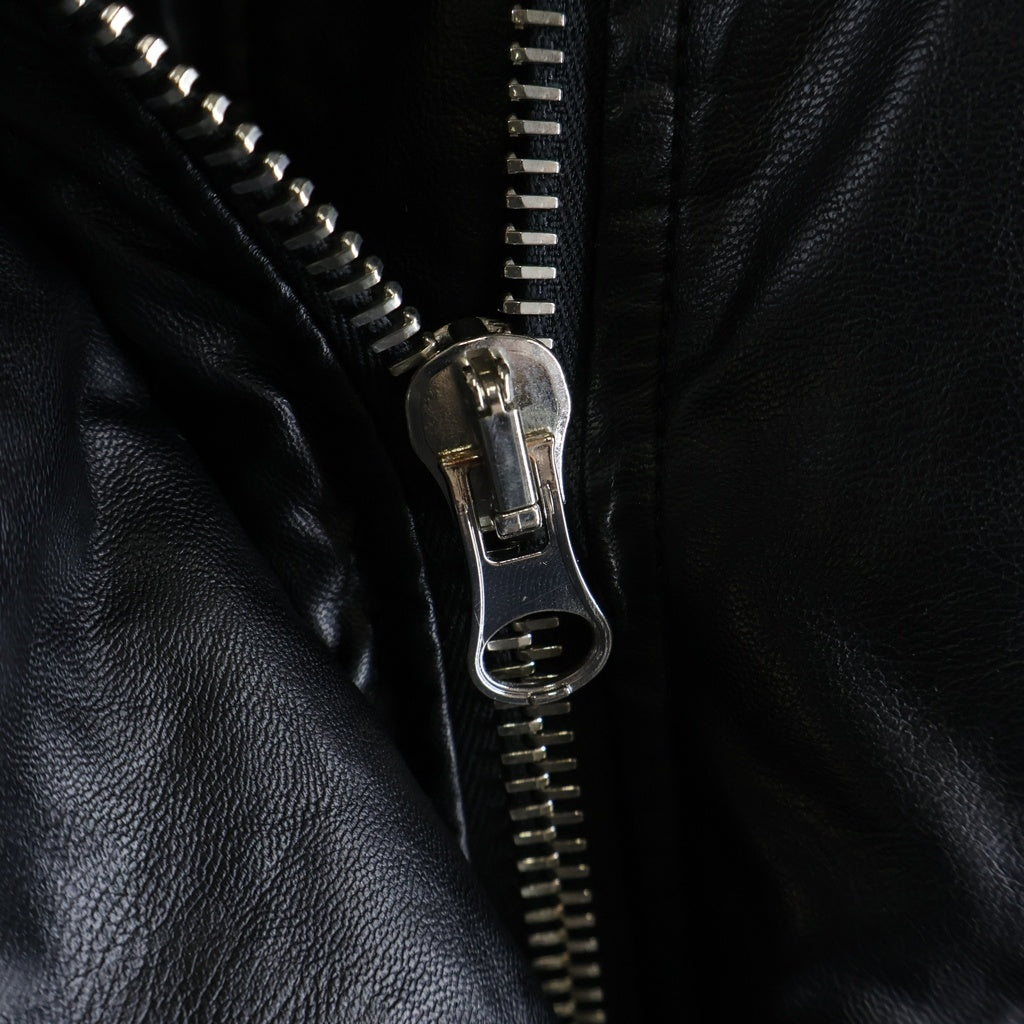 MM6 Maison Margiela(エムエムシックスメゾンマルジェラ) 24AW フェイクレザー ジップアップ ダウンジャケット ブラック S52AM0304
