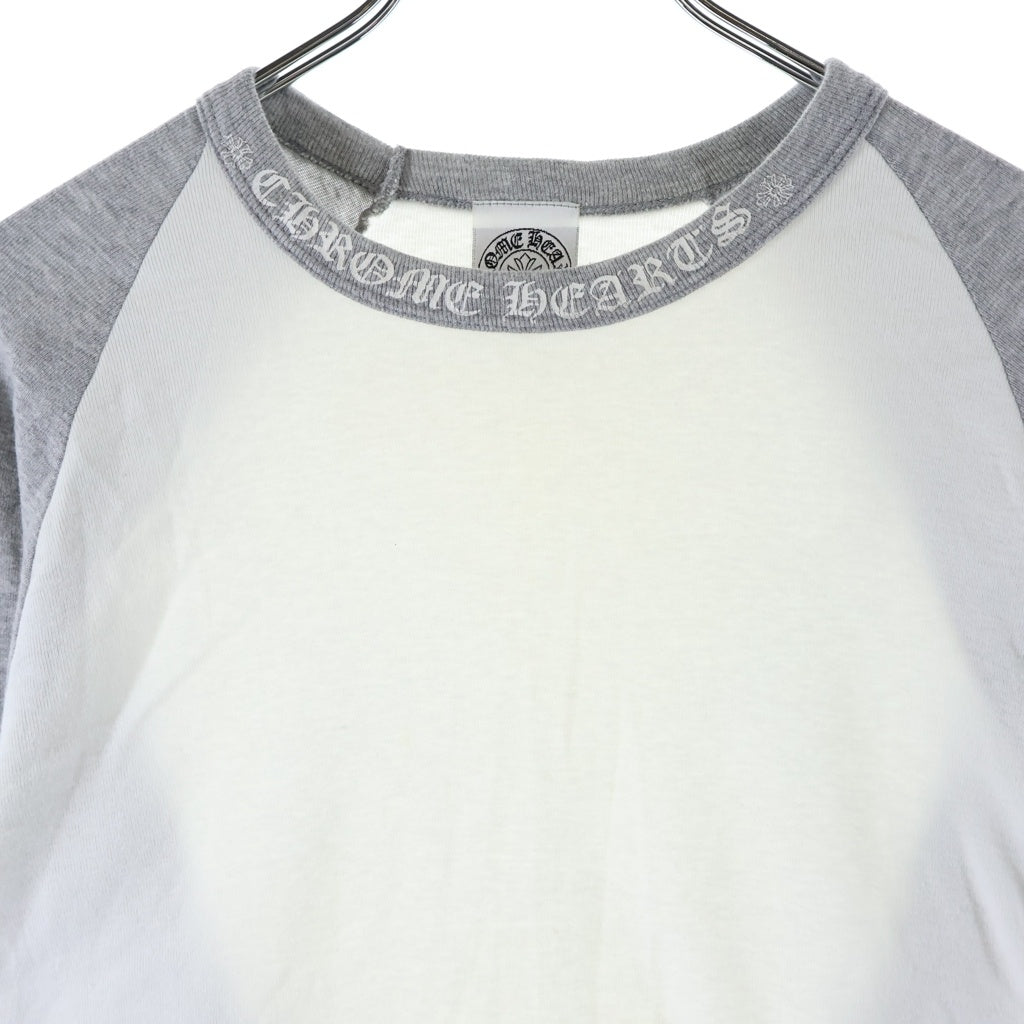 CHROME HEARTS(クロムハーツ) OLD FairyCross Neck logo L/S Tee オールド ネックロゴ フェアリークロスプリント長袖ラグランTシャツ グレー/ホワイト レディース