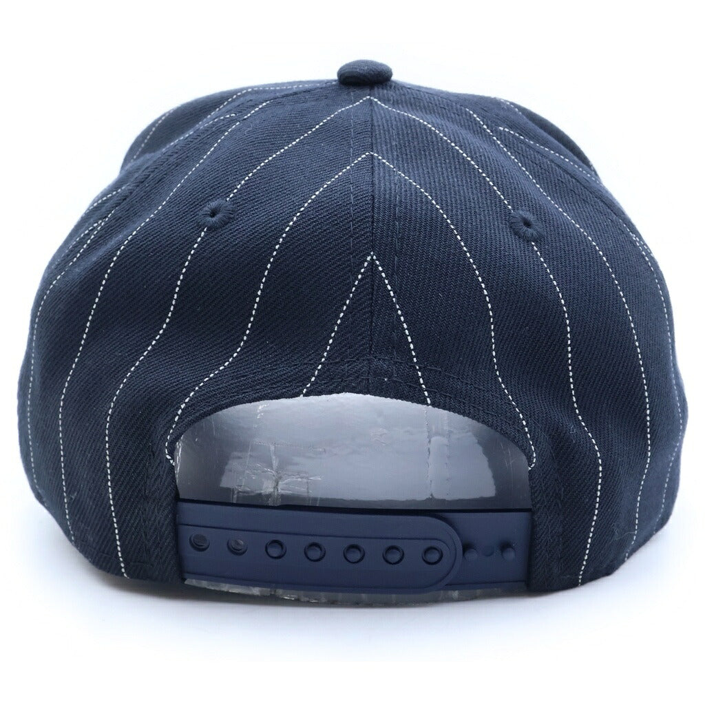 NEW ERA(ニューエラ) ×野生爆弾くっきー 9FORTY A-Frame くっきー！ COOKIE！ ボールフィンガーロゴ ネイビーストライプ キャップ 帽子