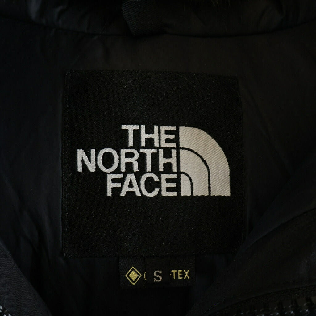 THE NORTH FACE(ザノースフェイス) Mountain Down Coat GORE-TEX ロゴ エンブロイド ジップアップ マウンテン ダウン コート ブラック ND91935