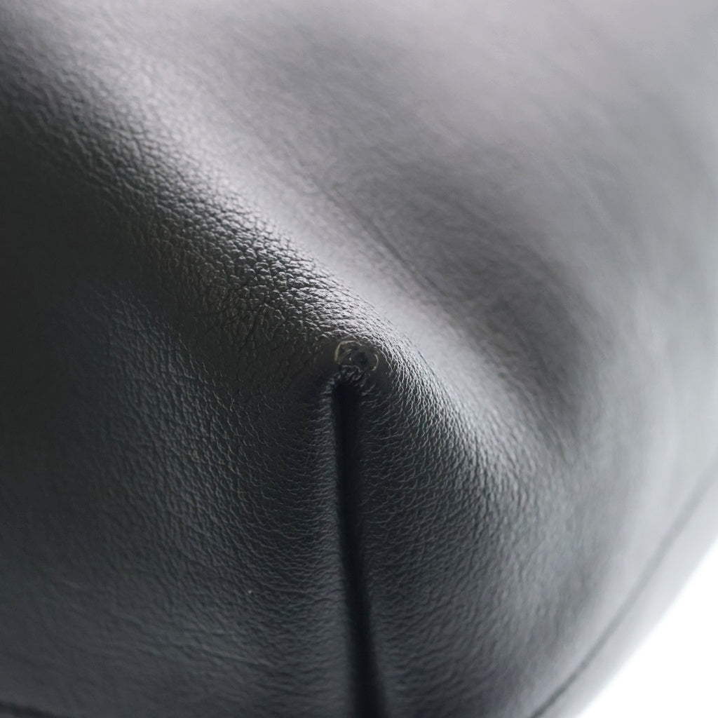 SAINT LAURENT PARIS(サンローランパリ) サックショッピング トートバッグ ハンドバッグ ブラック レザー 394195 レディース