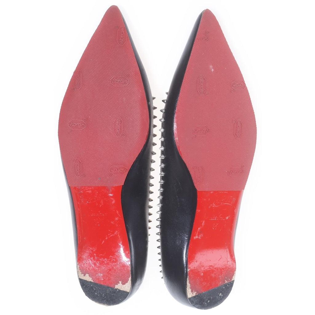 CHRISTIAN LOUBOUTIN(クリスチャンルブタン) スタッズ レザーパンプス フラットシューズ ブラック レディース