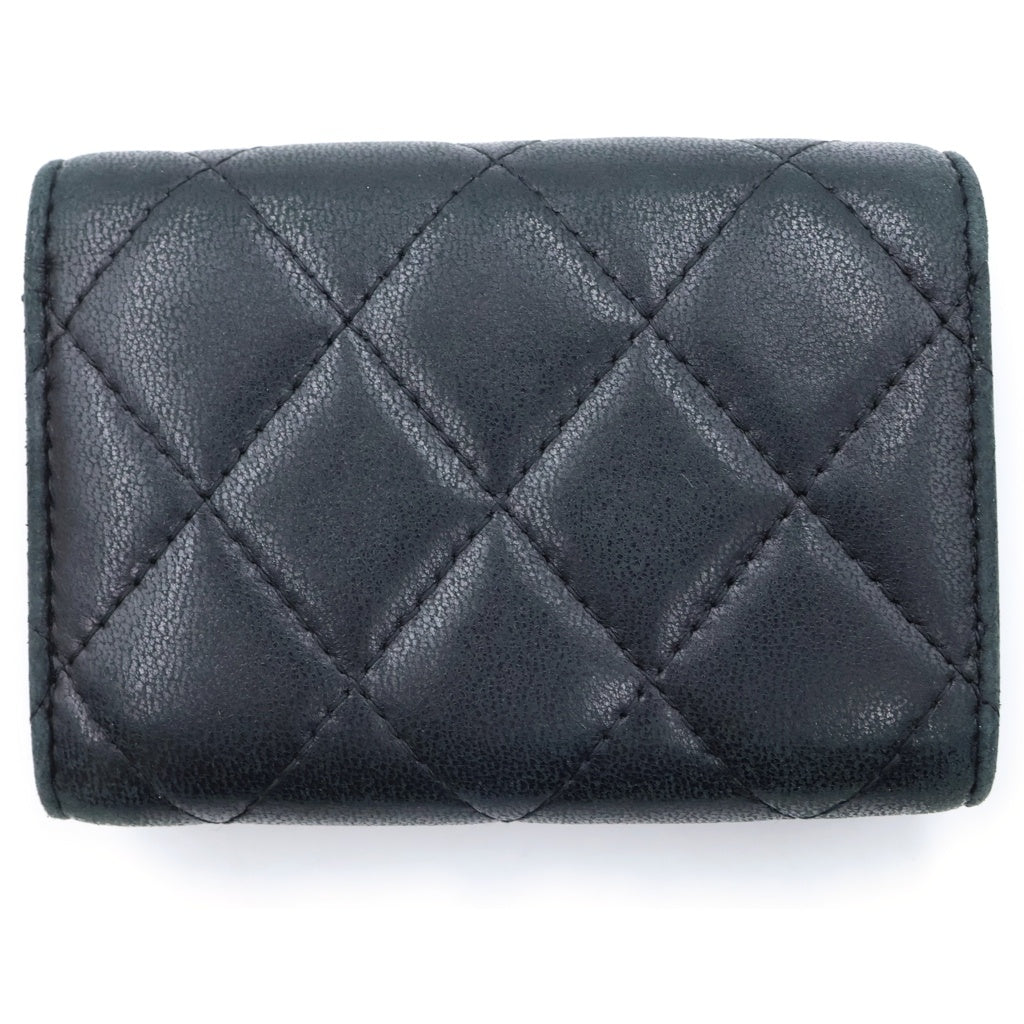 CHANEL(シャネル) マトラッセ コンパクトウォレット 三つ折り財布 コインケース ブラック ラムスキン シルバー金具 レディース