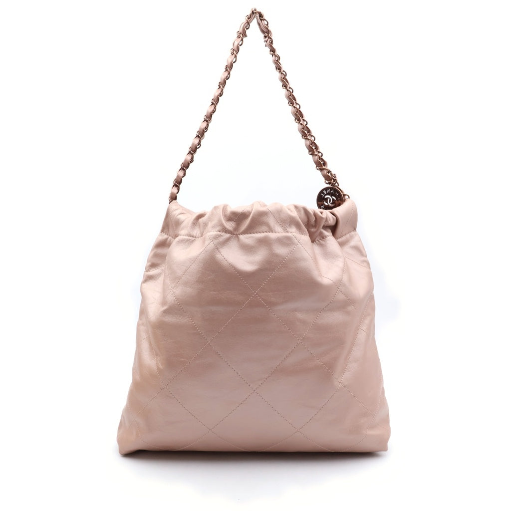 CHANEL(シャネル) シャネル22 スモール チェーンショルダーバッグ カーフスキン レザー ゴールド金具 メタリックピンク AS3980 プレート レディース