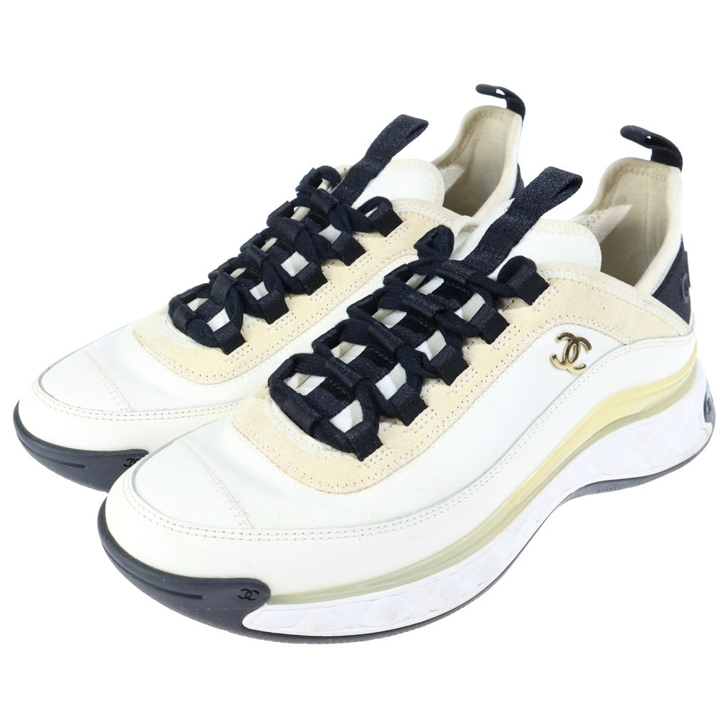 CHANEL(シャネル) ココマークスタッズ レザーローカットスニーカー ホワイト G35617