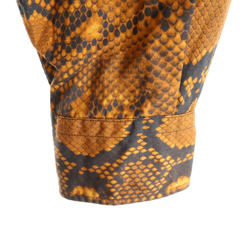 JOHN LAWRENCE SULLIVAN(ジョンローレンスサリバン) PYTHON PRINTED COTTON REGULAR COLLAR SHIRT パイソン総柄プリント レギュラー 長袖シャツ オレンジ/ブラウン 3A002-0224-22
