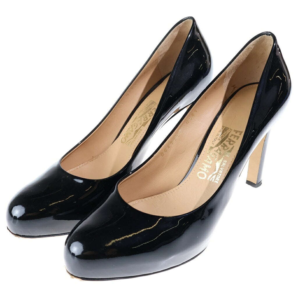 FERRAGAMO(フェラガモ) ラウンドトゥ プレーンヒールパンプス ブラック DG69554