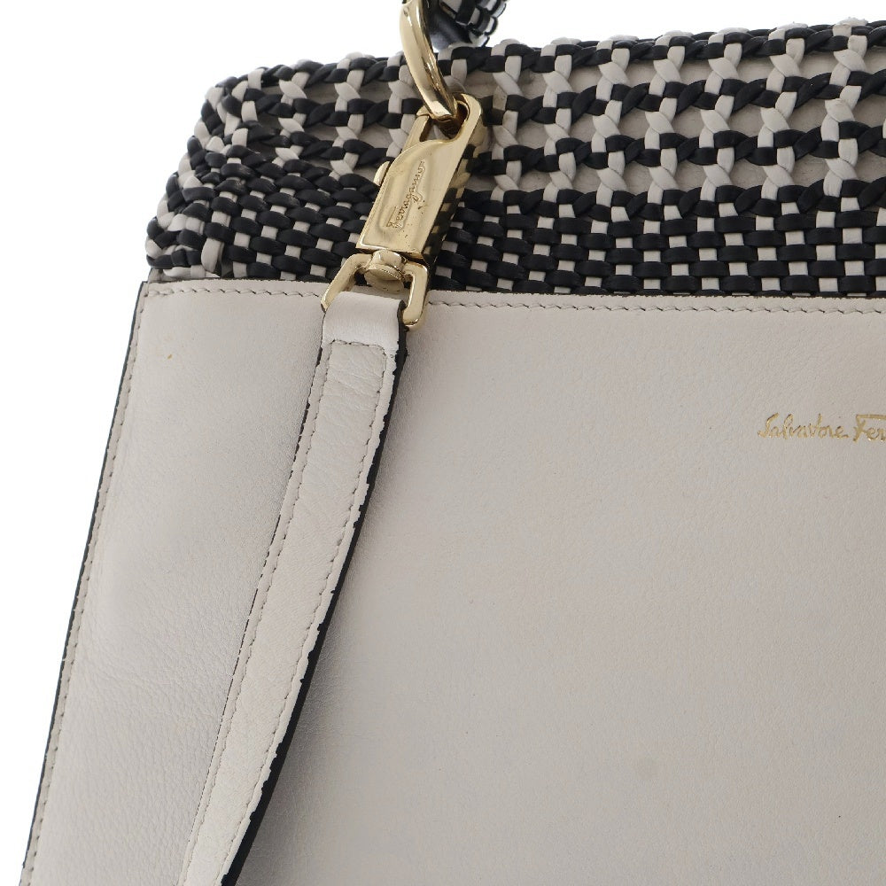 Salvatore Ferragamo(サルヴァトーレ フェラガモ) ジェットセット ハンドバッグ 2way ショルダーバッグ レザー ホワイト DH-21 H059