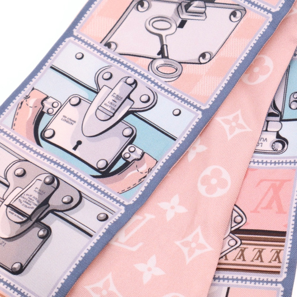 LOUIS VUITTON(ルイヴィトン) バンドーロックイット ブルーグラシエール シルクスカーフ ライトブルー/ピンク M76976